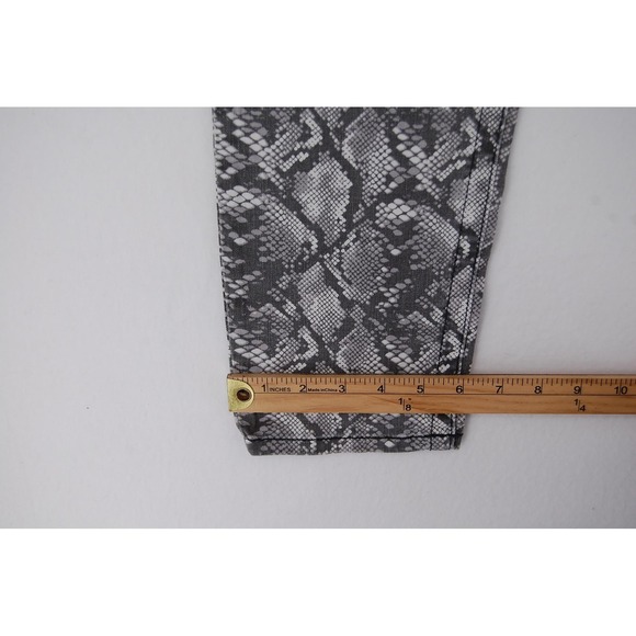 Seven7 Jeans Womens 14 Gray Snake Print‎ Mid Rise Skinny Stretch Denim Pants - Picture 14 of 15